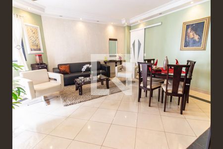 Sala de apartamento à venda com 3 quartos, 123m² em Vila Regente Feijó, São Paulo