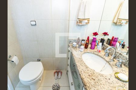 Apartamento à venda com 123m², 3 quartos e 3 vagasBanheiro da Suíte 1