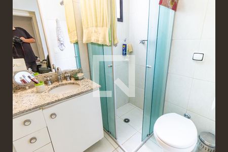 Apartamento à venda com 123m², 3 quartos e 3 vagasBanheiro da Suíte 3