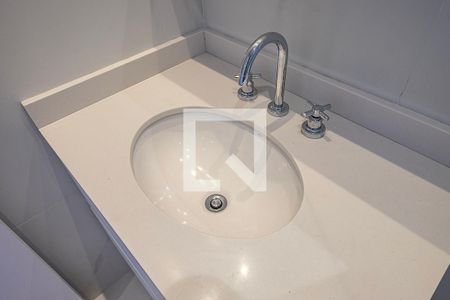 Apartamento à venda com 85m², 2 quartos e 1 vagaSuíte 1 - Banheiro