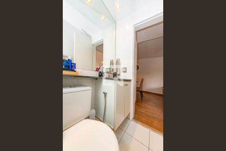 Apartamento para alugar com 138m², 2 quartos e 2 vagasBanheiro Social