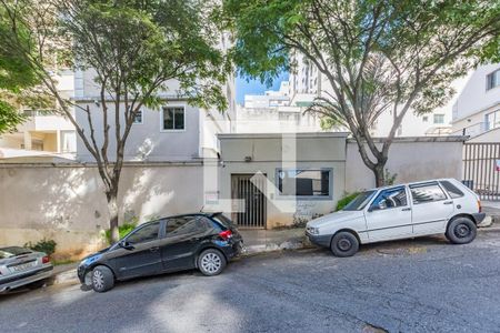 Apartamento para alugar com 138m², 2 quartos e 2 vagasFachada