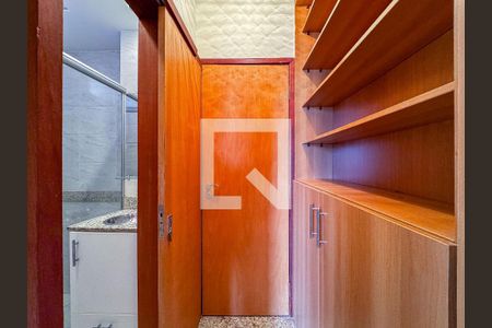 Foto 09 de apartamento à venda com 3 quartos, 124m² em Floresta, Belo Horizonte