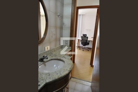 Apartamento à venda com 80m², 2 quartos e 1 vagaBanheiro 1