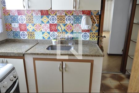 Apartamento à venda com 80m², 2 quartos e 1 vagaCozinha