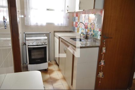Apartamento à venda com 80m², 2 quartos e 1 vagaCozinha