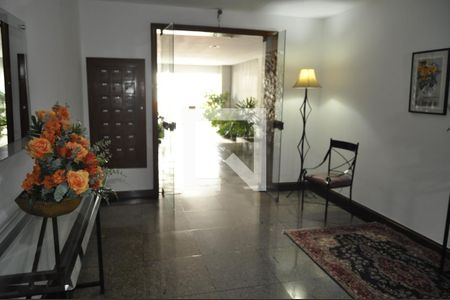 Apartamento à venda com 80m², 2 quartos e 1 vagaÁrea comum
