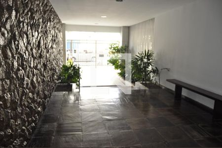Apartamento à venda com 80m², 2 quartos e 1 vagaÁrea comum