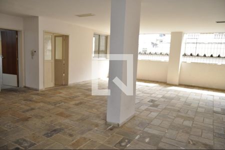 Apartamento à venda com 80m², 2 quartos e 1 vagaÁrea comum