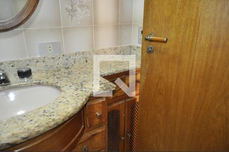 Apartamento à venda com 80m², 2 quartos e 1 vagaBanheiro 1