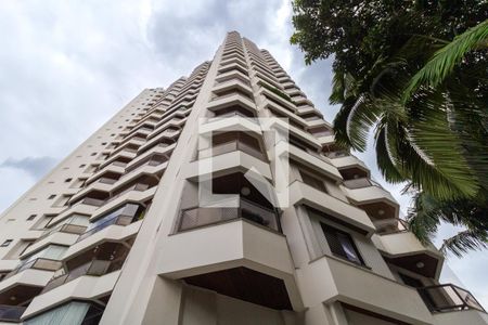 Apartamento à venda com 150m², 3 quartos e 3 vagasFachada
