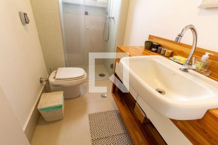 Apartamento à venda com 150m², 3 quartos e 3 vagasBanheiro da Suíte 1