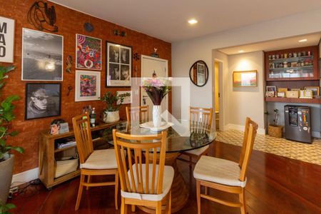 Apartamento à venda com 150m², 3 quartos e 3 vagasSala