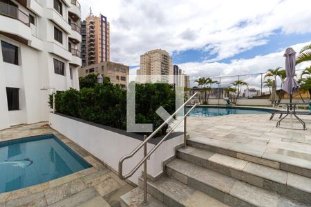 Apartamento à venda com 150m², 3 quartos e 3 vagasÁrea comum - Piscina