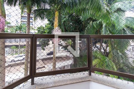 Apartamento à venda com 150m², 3 quartos e 3 vagasSacada da Suíte 3