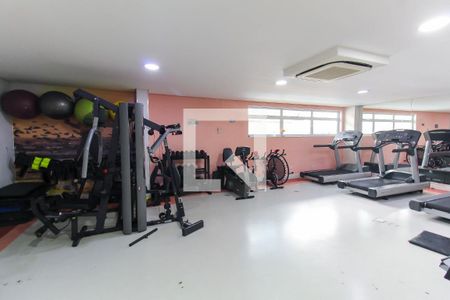 Apartamento à venda com 126m², 3 quartos e 2 vagas Apartamento à venda com 126m², 3 quartos e 2 vagasÁrea comum - Academia