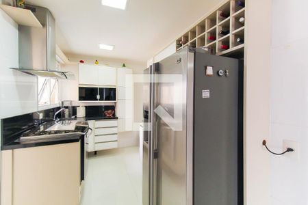 Apartamento à venda com 126m², 3 quartos e 2 vagas Apartamento à venda com 126m², 3 quartos e 2 vagasCozinha