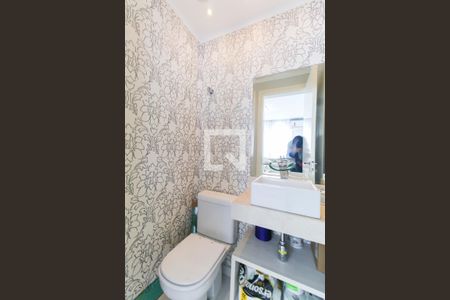 Apartamento à venda com 126m², 3 quartos e 2 vagas Apartamento à venda com 126m², 3 quartos e 2 vagasLavabo