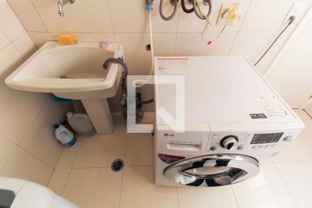 Apartamento à venda com 126m², 3 quartos e 2 vagas Apartamento à venda com 126m², 3 quartos e 2 vagasÁrea de Serviço