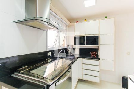 Apartamento à venda com 126m², 3 quartos e 2 vagas Apartamento à venda com 126m², 3 quartos e 2 vagasCozinha