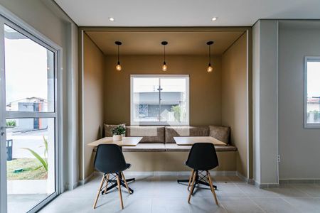 Apartamento para alugar com 42m², 2 quartos e 1 vagaÁrea comum