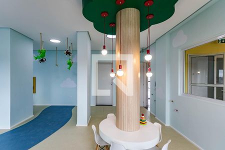 Apartamento para alugar com 42m², 2 quartos e 1 vagaÁrea comum