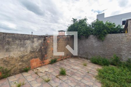 Casa à venda com 100m², 3 quartos e 3 vagas Casa à venda com 100m², 3 quartos e 3 vagasQuintal