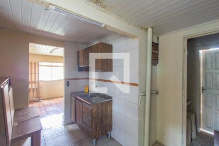 Casa à venda com 100m², 3 quartos e 3 vagas Casa à venda com 100m², 3 quartos e 3 vagasCozinha e Área de Serviço
