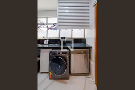 Apartamento para alugar com 110m², 3 quartos e 2 vagas Apartamento para alugar com 110m², 3 quartos e 2 vagasÁrea de serviço