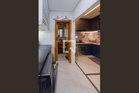 Apartamento para alugar com 110m², 3 quartos e 2 vagas Apartamento para alugar com 110m², 3 quartos e 2 vagasÁrea de serviço