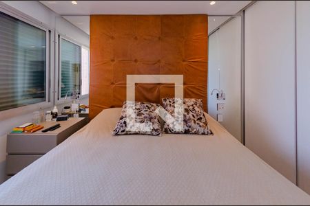 Apartamento para alugar com 110m², 3 quartos e 2 vagas Apartamento para alugar com 110m², 3 quartos e 2 vagasSuíte