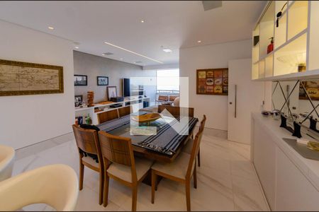 Sala de apartamento para alugar com 3 quartos, 110m² em Belvedere, Belo Horizonte