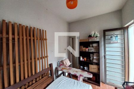 Casa à venda com 247m², 4 quartos e 4 vagasEdícula Quarto 4