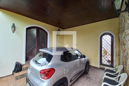 Casa à venda com 247m², 4 quartos e 4 vagasGaragem