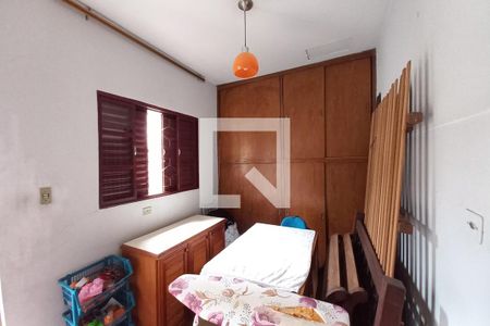 Casa à venda com 247m², 4 quartos e 4 vagasEdícula Quarto 4