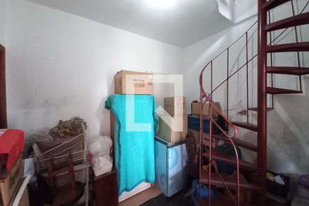 Casa à venda com 247m², 4 quartos e 4 vagasEdícula