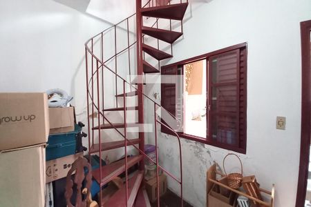 Casa à venda com 247m², 4 quartos e 4 vagasEdícula