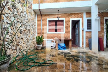 Casa à venda com 247m², 4 quartos e 4 vagasVista do Quarto 2