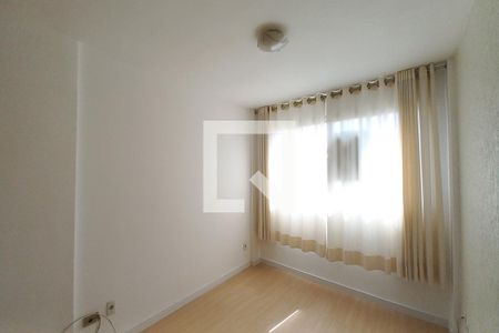 Sala de apartamento para alugar com 3 quartos, 83m² em Vila Paraiso, Campinas