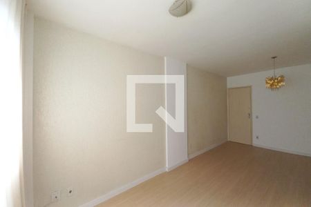 Sala de apartamento para alugar com 3 quartos, 83m² em Vila Paraiso, Campinas