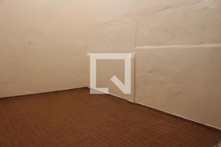 Casa para alugar com 100m², 2 quartos e 1 vagaQuintal