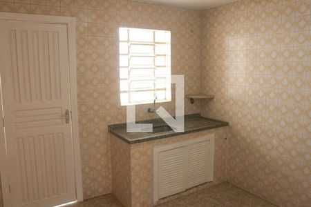 Casa para alugar com 100m², 2 quartos e 1 vagaCozinha