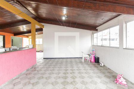 Casa à venda com 293m², 3 quartos e 2 vagas Casa à venda com 293m², 3 quartos e 2 vagasÁrea comum - Churrasqueira