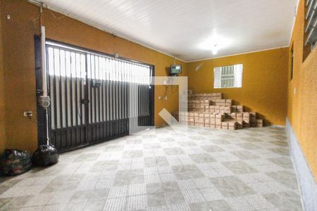Casa à venda com 293m², 3 quartos e 2 vagas Casa à venda com 293m², 3 quartos e 2 vagasGaragem