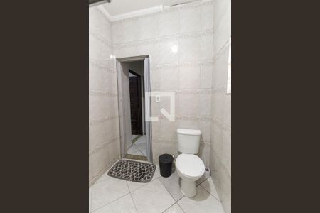 Casa à venda com 293m², 3 quartos e 2 vagas Casa à venda com 293m², 3 quartos e 2 vagasBanheiro Casa 2