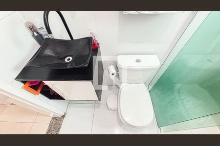 Apartamento à venda com 112m², 2 quartos e 1 vaga Apartamento à venda com 112m², 2 quartos e 1 vagaBanheiro