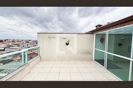 Apartamento à venda com 112m², 2 quartos e 1 vaga Apartamento à venda com 112m², 2 quartos e 1 vagaCobertura