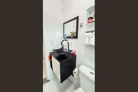 Apartamento à venda com 112m², 2 quartos e 1 vaga Apartamento à venda com 112m², 2 quartos e 1 vagaBanheiro