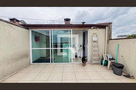 Apartamento à venda com 112m², 2 quartos e 1 vaga Apartamento à venda com 112m², 2 quartos e 1 vagaCobertura