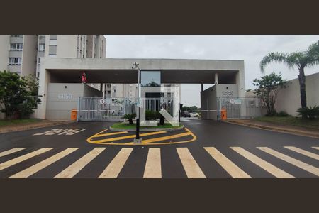 Apartamento para alugar com 56m², 2 quartos e 1 vaga Apartamento para alugar com 56m², 2 quartos e 1 vagaFachada